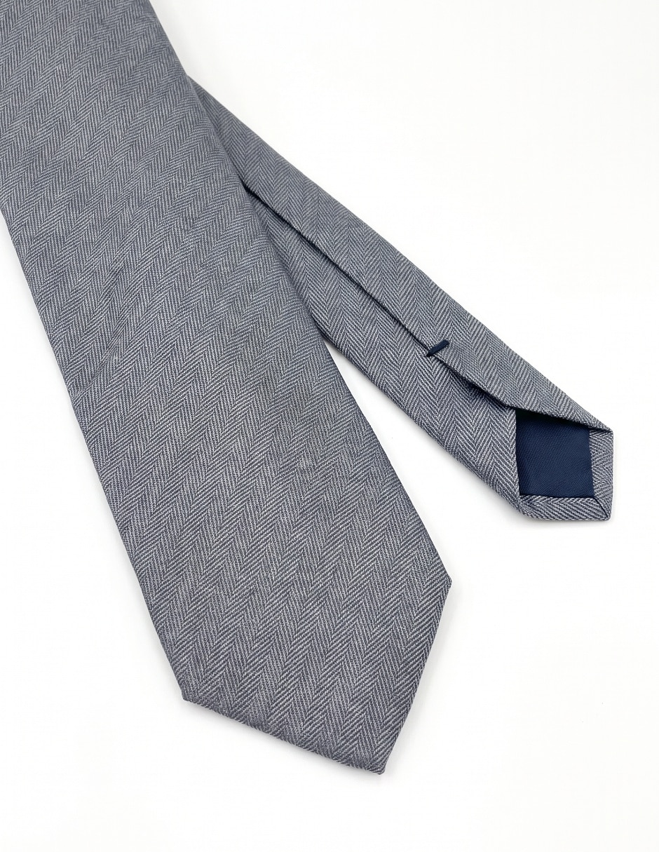 Gris